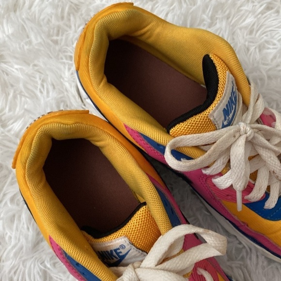 Nike Airmax 90 LTR gs university gold sneakers - Picture 9 of 10